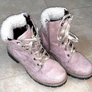 Madden Girl Zipper Boots Size 4